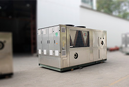 恒星再放猛料！±0.5℃冷水機(jī)組恒溫出水
